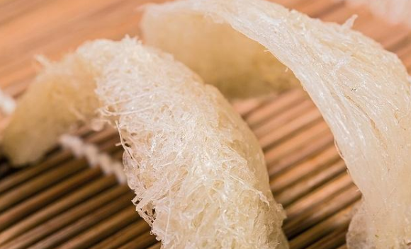 燕窩的功效與作用是什么？吃燕窩對(duì)人體有哪些好處？