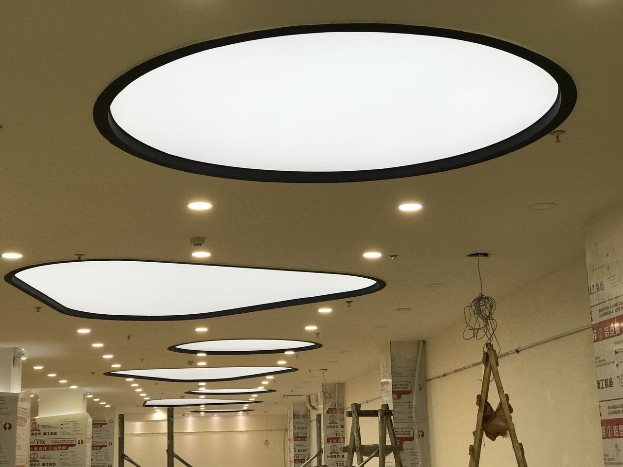 軟膜天花吊頂什么材料好？