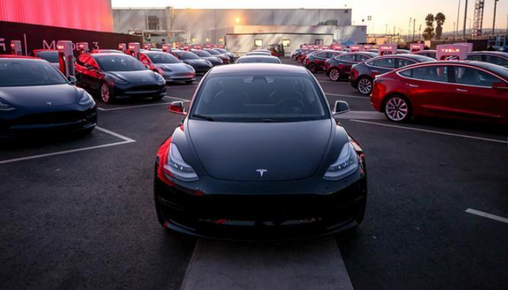 特斯拉屬于什么檔次？特斯拉能跑多少公里？